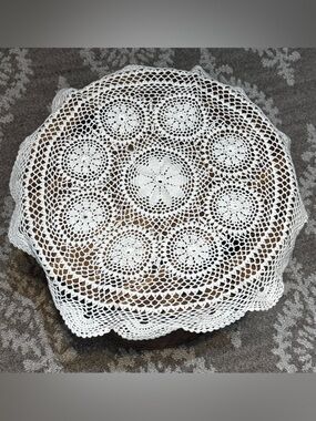 Crochet Vintage White Doily✨